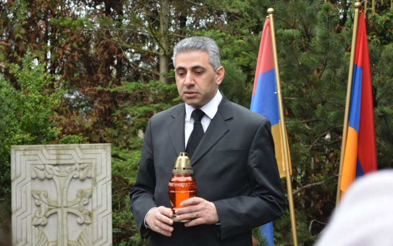 Լեհաստանում ՀՀ դեսպանատանը Արցախում զոհվածների հիշատակի միջոցառում է անցկացվել