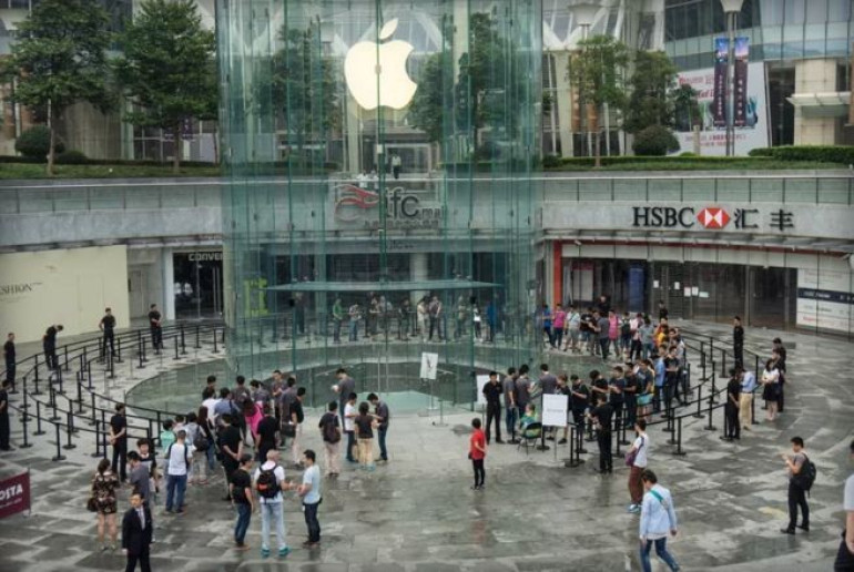Apple-ը Չինաստանի իշխանությունների պահանջով փակել է երկրում iBooks Store-ն ու iTunes Movies-ը