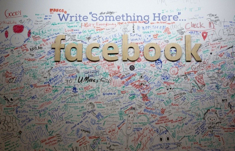 Facebook developing stand-alone camera app