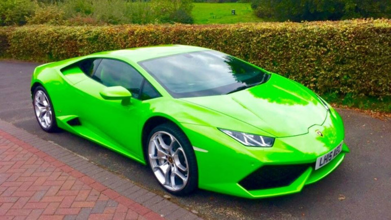 Lamborghini Huracan-ը դարձել է առաջին սուպերքար-տաքսին Մեծ Բրիտանիայում