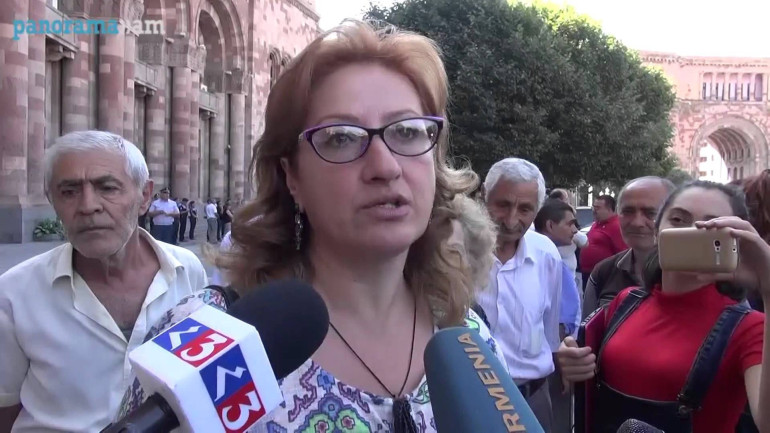 Նաիրիտցիների բողոքի ակցիան կառավարության դիմաց (տեսանյութ)