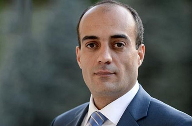 Nissan-ի վարորդը Նորագավիթ-Երևան երկաթուղային գծերը հատելիս տապալել է արդեն փակված ուղեփակոցը