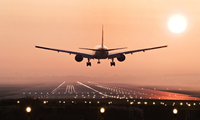 «British Airways» ավիաուղիների ինքնաթիռը վայրէջք է կատարել քառակուսի անիվով (լուսանկար)
