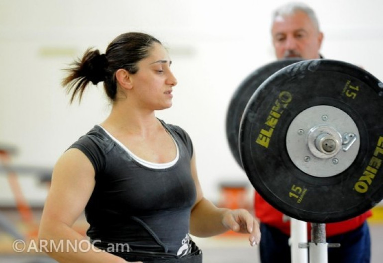 Ծանրամարտի կանանց հավաքականը շարունակում է ծաղկաձորյան հավաքը Ծանրամարտի կանանց հավաքականը շարունակում է ծաղկաձորյան հավաքը