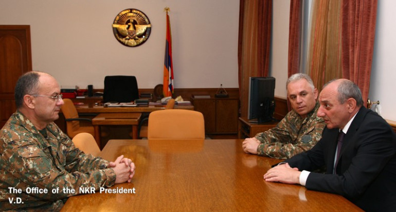 Բակո Սահակյանն ու Սեյրան Օհանյանը քննարկել են բանակաշինությանը և երկու հայկական պետությունների համագործակցությանը վերաբերող հարցեր