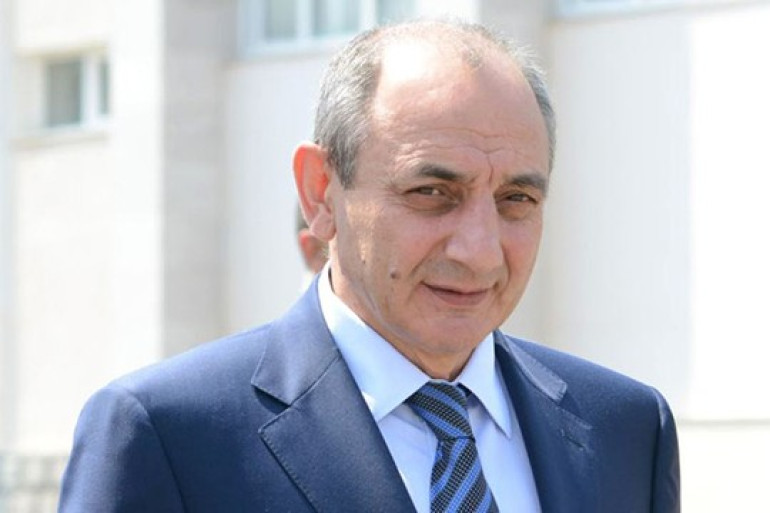 Ապրիլյան պատերազմի օրերին քաղաքական ուժերը օրինակելի միասնականություն ցուցաբերեցին. Բակո Սահակյան