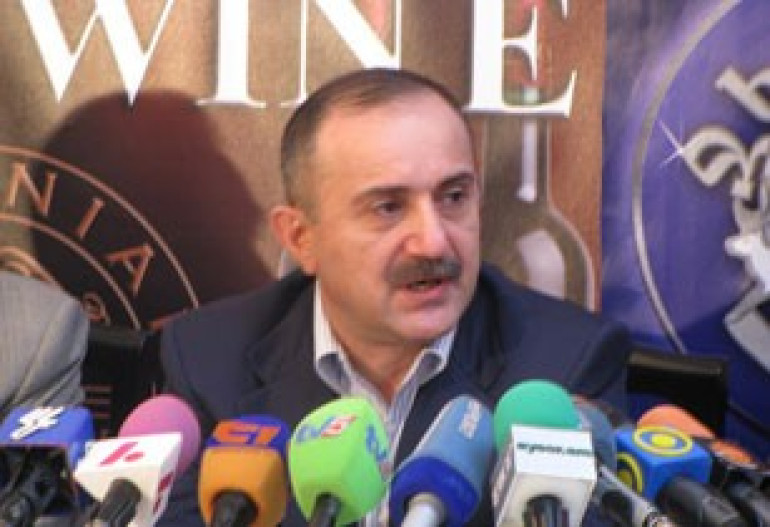 Սամվել Բաբայանը երեկ է վերադարձել Հայաստան. Գնել Ղլեչյան