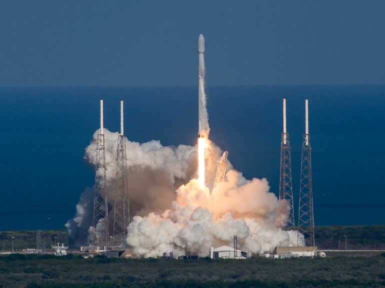 SpaceX-ը հաջողությամբ իրականացրել է իր երրորդ հրթիռի վայրեջքը (տեսանյութ)