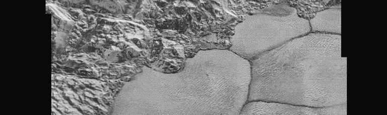 Зонд New Horizons передал снимки Плутона с наивысшим разрешением
