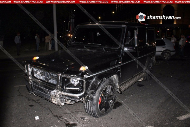 Ավտովթար Երևանում. 19-ամյա վարորդը Mercedes–ով բախվել է տաքսիին, որի մեջ եղել է իր քույրը (լուսանկարներ).Shamshyan.com