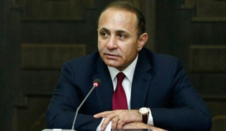 Վաղը 3-4 փոխնախարարի հաստիք կկրճատվի. Հովիկ Աբրահամյան