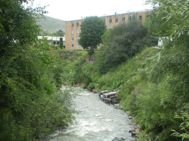 Տանձուտ գետը դուրս է եկել հունից, ողողել է առափնյա մի շարք տներ և փողոցներ