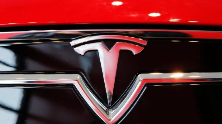 US opens investigation into Tesla after fatal crash