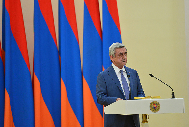 Յուրաքանչյուր ոք պետք է պատասխան տա իր արարքների համար միայն ու միայն օրենքի առաջ. Սերժ Սարգսյանը «Սասնա ծռերի» մասին (տեսանյութ) Յուրաքանչյուր ոք պետք է պատասխան տա իր արարքների համար միայն ու միայն օրենքի առաջ. Սերժ Սարգսյանը «Սասնա ծռերի» մասին (տեսանյութ)