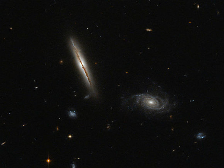 Hubble աստղադիտակը երկու գաճաճ գալակտիկա է լուսանկարել (լուսանկար)