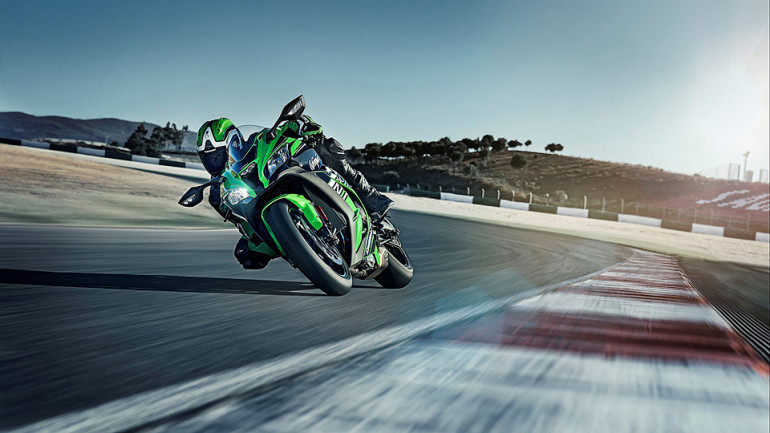 Kawasaki-ն մոտոցիկլետները կզինի արհեստական ինտելեկտով