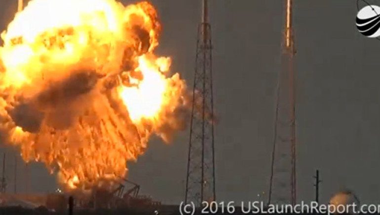 Falcon 9 հրթիռակիրը պայթել է թռիչքից առաջ՝ կործանելով 200 մլն դոլարանոց արբանյակը (տեսանյութեր)