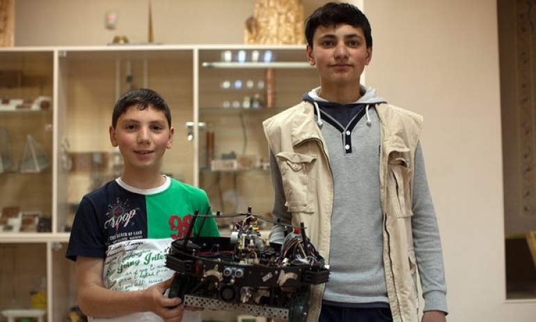 Armenia's school pupil engineers seek to reinvent the robot – The Guardian