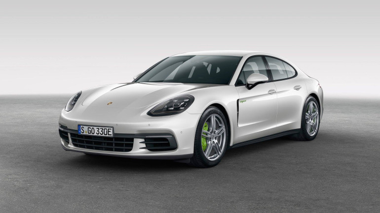 Porsche գաղտնազերծել է նոր սերնդի Panamera հիբրիդային մոդելը. լուսանկարներ
