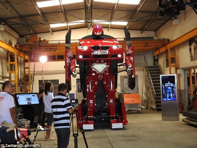 BMWow! Turkish engineers build a remote-controlled transformer out of a Beamer that switches into a giant robot with arms and legs
