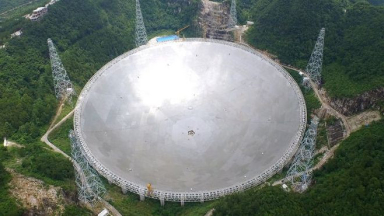 China's colossal radio telescope begins testing