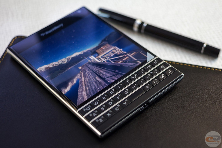 BlackBerry stops making phones