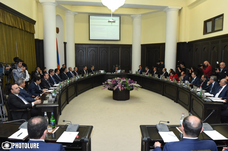 2017-ին նախատեսվում է բավականին կոշտ բյուջե. Կառավարությունը հաստատեց բյուջեի նախագիծը