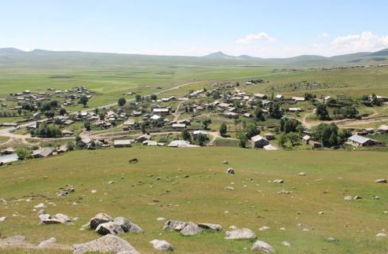 Գեղարոտում հնագետները դամբարան են հայտնաբերել