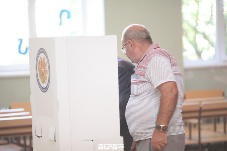 Ժամը 09։00-ի դրությամբ գրանցվել է 16 ընտրախախտում