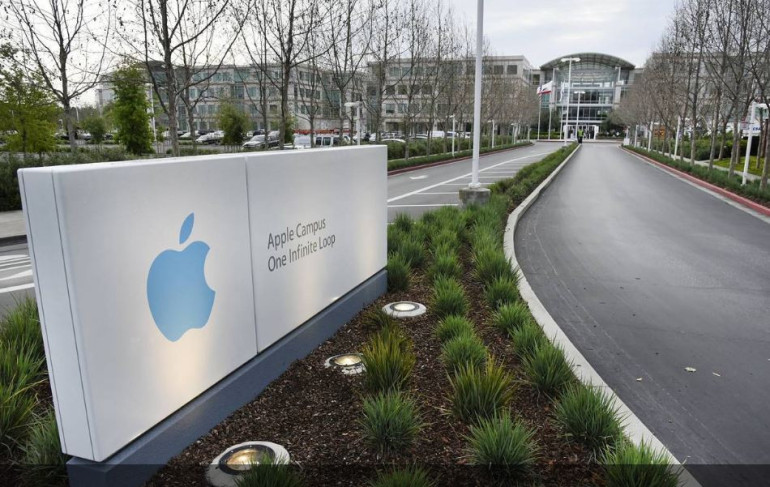 Apple обвинила Amazon в продаже контрафакта