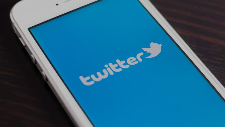В работе Twitter произошел сбой