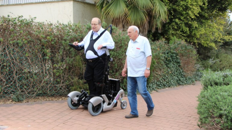 Revolutionary wheelchair which lets users stand up (video)