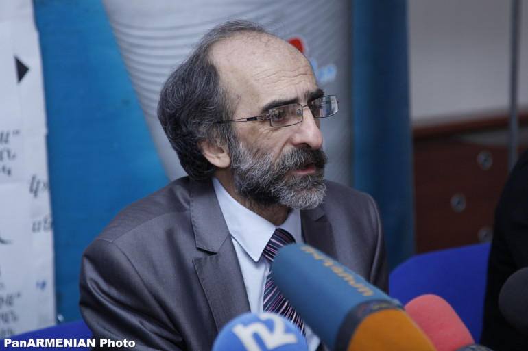 Կոմպոզիտոր Ստեփան Ռոստոմյանը պարգևատրվել է «Հայրենիքին մատուցած ծառայությունների համար» 2-րդ աստիճանի մեդալով
