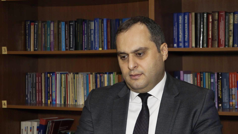 Եթե Փաստաբանների պալատին ցնցեն մի խումբ փաստաբաններ, ուրեմն՝ անկախ ՓՊ չունենք. Արա Զոհրաբյան (տեսանյութ)