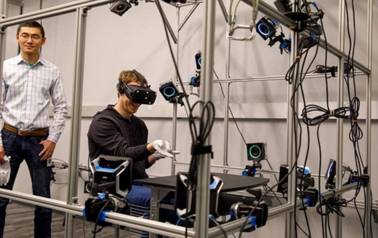 Zuckerberg reveals virtual reality gloves