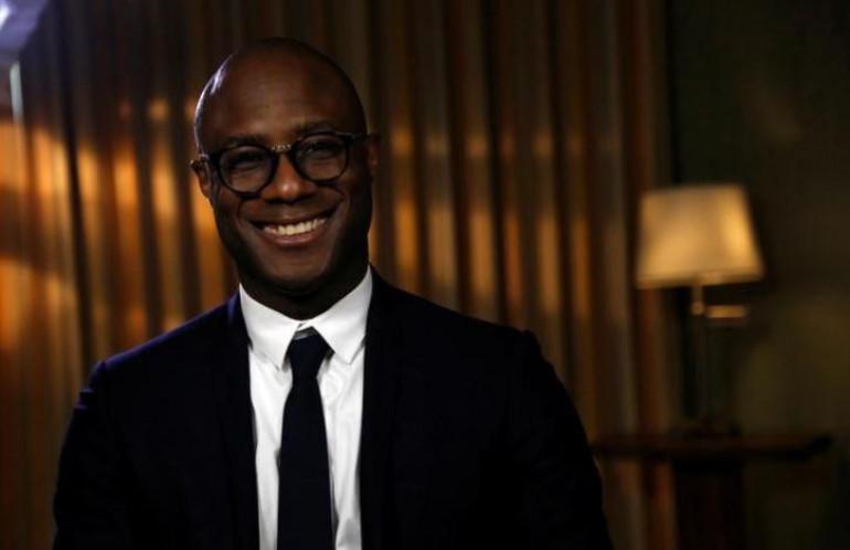 'Moonlight', 'Arrival' writers win top Writers Guild of America awards