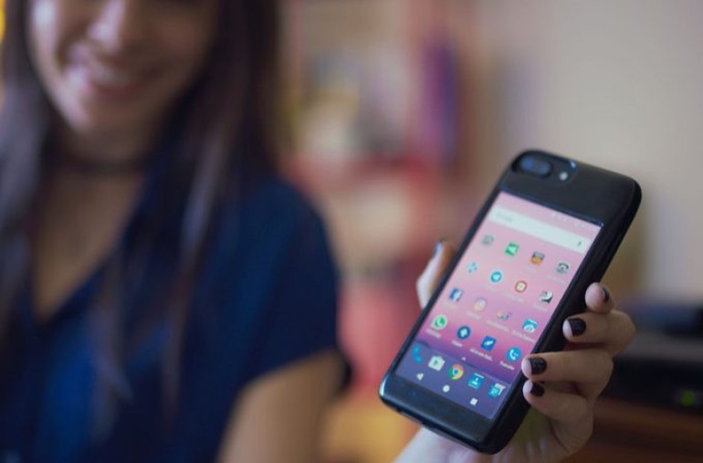 Ստեղծվել է iPhone-ի համար նախատեսված պատյան՝ Android-ի գործառույթներով (տեսանյութ)