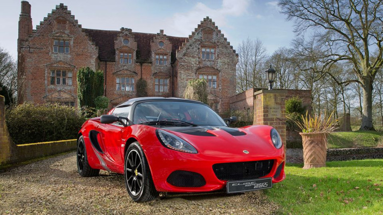 Lotus-ը ներկայացրել է իր գերթեթև սպորտային մեքենան (լուսանկարներ)
