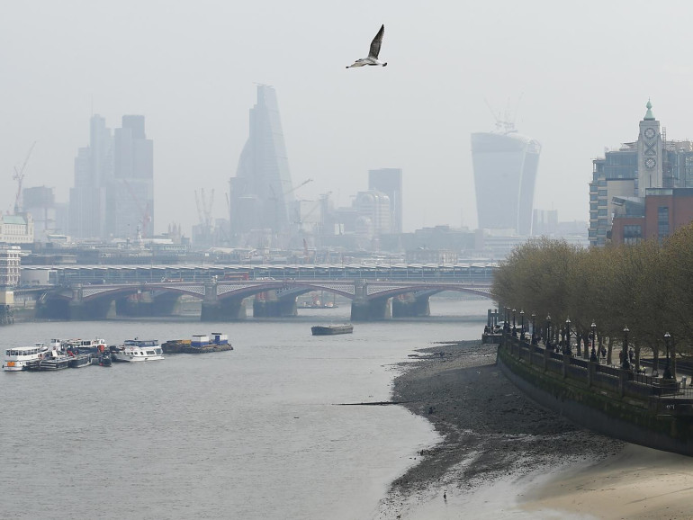 Air pollution raises risk of heart diseases, study finds