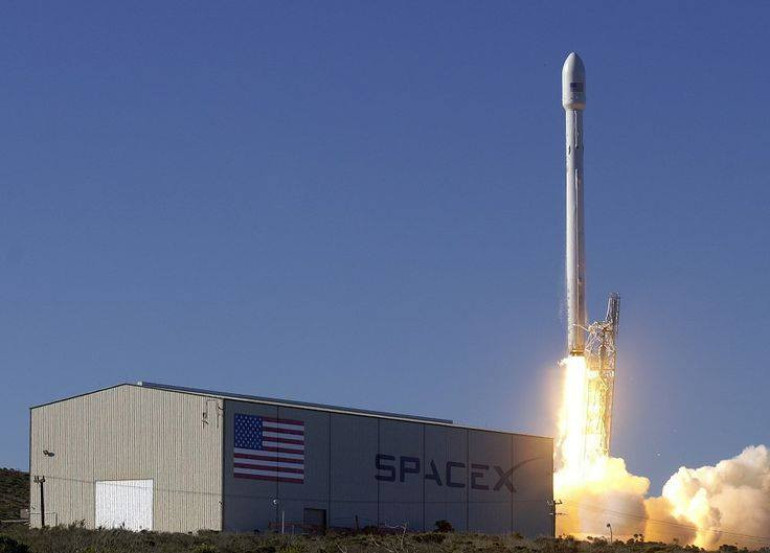 SpaceX-ն իրականացրել է իր 10-րդ բարեհաջող վայրէջքը և գաղտնի արբանյակ է ուղարկել տիեզերք