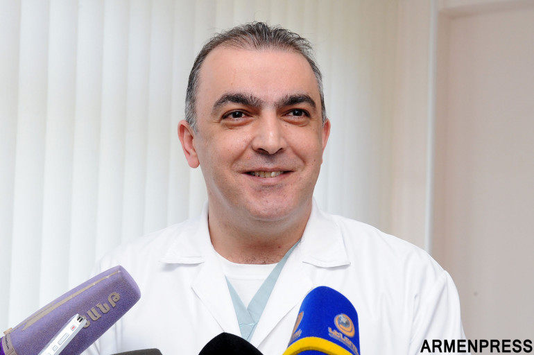 Լավ են, կայուն. «Էրեբունի» ԲԿ-ի տնօրենը նորածին հնգյակի ու նրանց մայրիկի առողջական վիճակի մասին