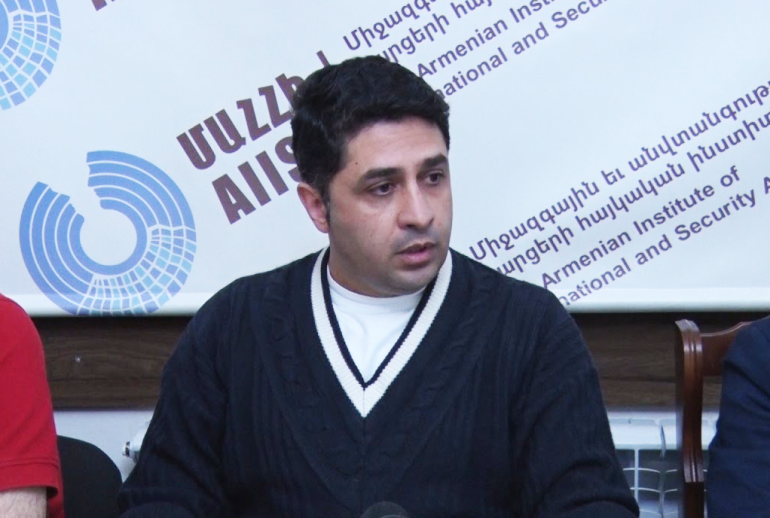 «Ֆեյսբուք»–ի ուղիղ եթերում ինքնասպանության փորձ արած երիտասարդը մարզ մեկնել էր հուղարկավորության մասնակցելու համար. նոր մանրամասներ