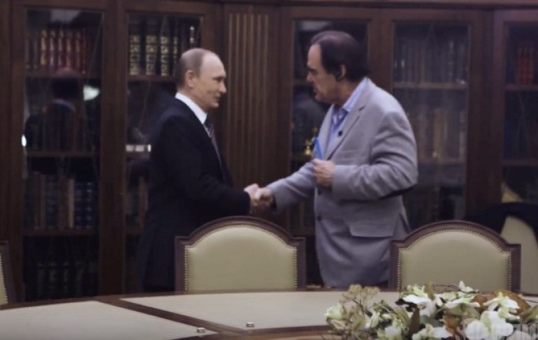 Օլիվեր Սթոունն ասել է՝ ինչու է Պուտինի մասին ֆիլմ նկարահանել