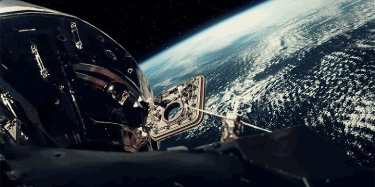 Beautiful short film recrates Moon landing using thousands of NASA photos