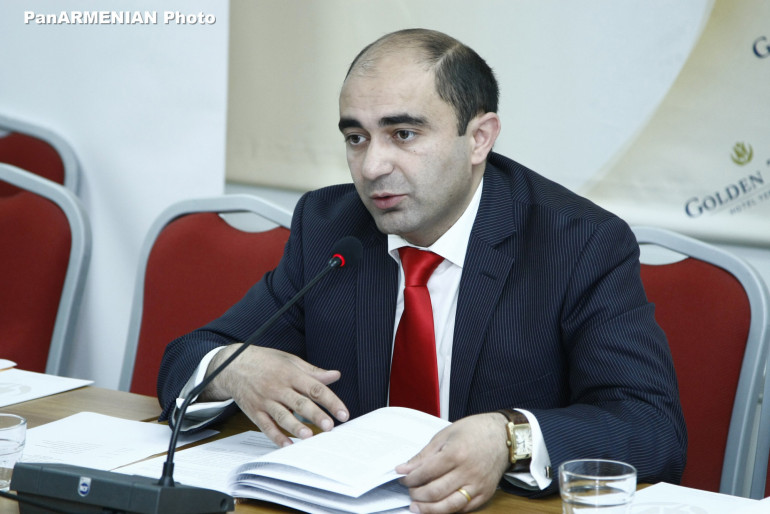 Աբսուրդ է, որ ՀՀ վարորդական իրավունքով այսուհետ հնարավոր չի լինի աշխատել ՌԴ տարածքում. Էդմոն Մարուքյան (տեսանյութ)