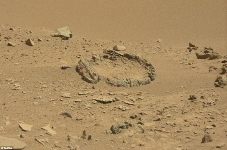 Curiosity-ն Մարսի վրա առեղծվածային շրջան է ֆիքսել (լուսանկարներ)