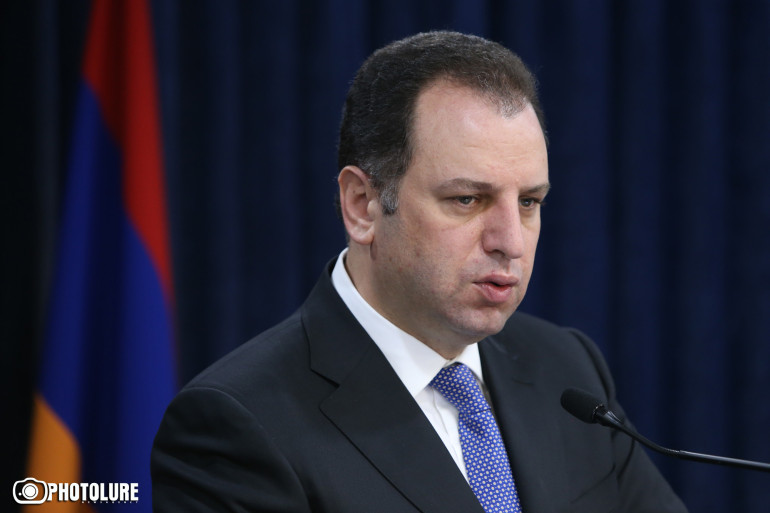 Families of fallen soldiers to have housing problems resolved by late 2017 – minister