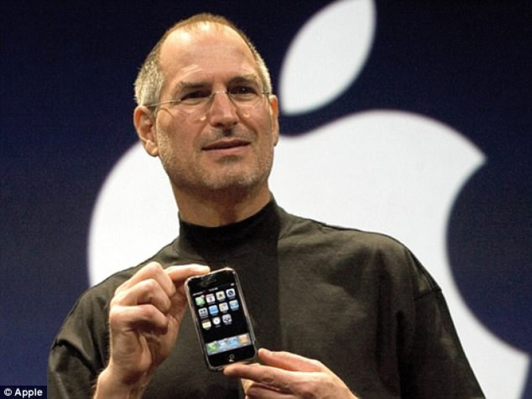 10 տարի առաջ այս օրն Apple-ը վաճառքի է հանել առաջին iPhone-ը (լուսանկարներ)