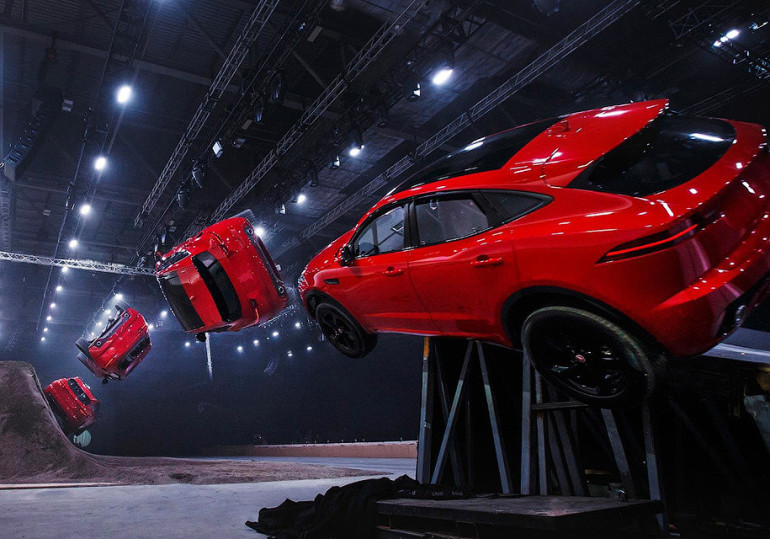Jaguar E-Pace-ը տպավորիչ հնարքի շնորհիվ գրանցվել է Գինեսի ռեկորդների գրքում (տեսանյութ)