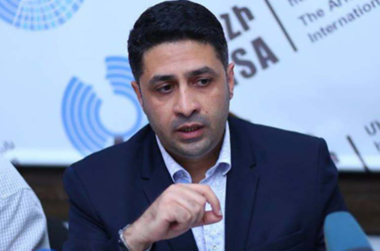 Ռուսաստանը խորացնում է հարաբերություններն Ադրբեջանի հետ, բայց Հայաստանին շարունակում է պահել աքցանի մեջ. Գ. Մելիքյան